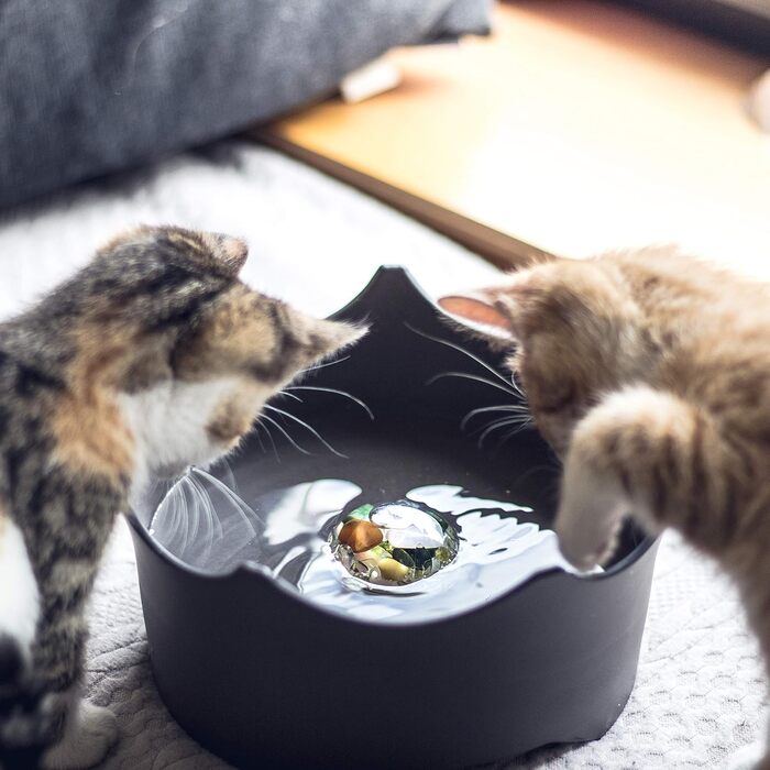 Напійниця для собак та котів VitaJuwel з бамбука з сумішшю дорогоцінних каменів | сірий колір