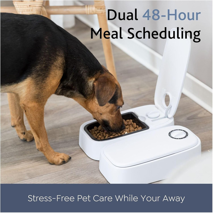 Автоматичний годівниця для собак та котів TRIXIE TX2, 2 контейнери по 0,3 л, чорно-біла, 24372