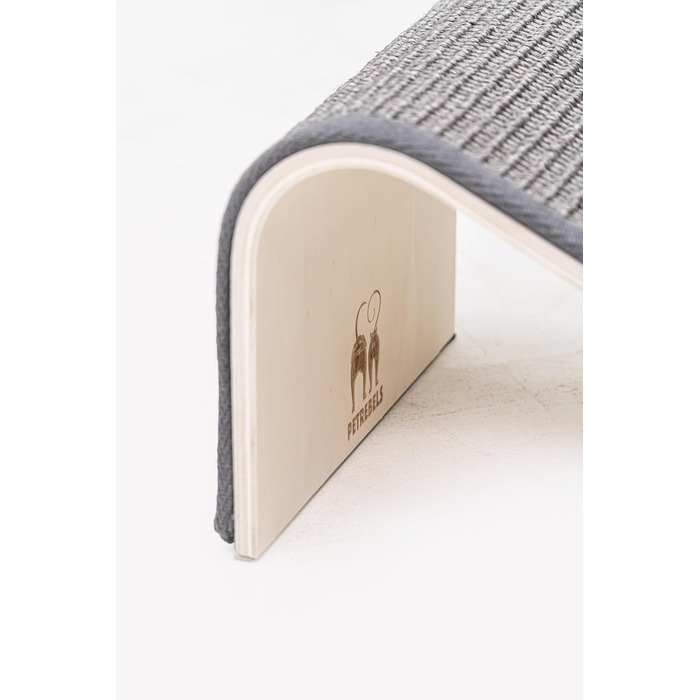 Котячий когтетоп Petrebels Design: дерев'яний когтетоп з сизалевим килимком, сірий, 38 x 23 x 23 см