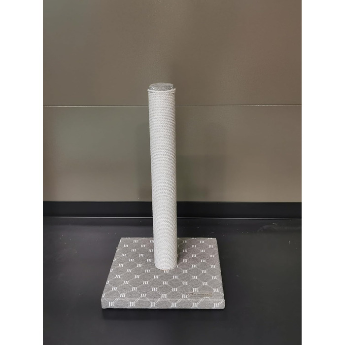 Дряпка для котів Flamingo – коричнева – 78 x 49,5 x 121 см. З платформами, схованими місцями та стовпчиками для дряпання з сизалю (Emma)