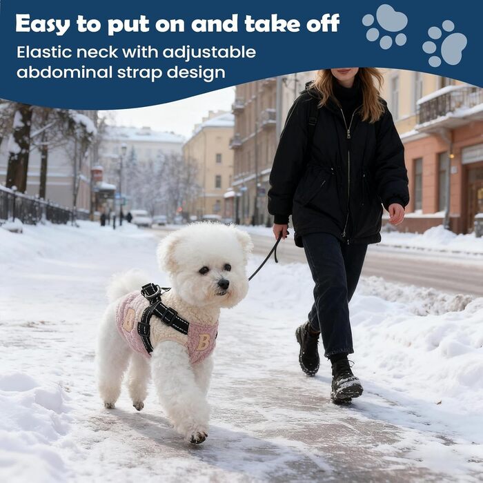 Тепла жилетка для собак з флісовою підкладкою, з отвором для шлейки. Ідеально для прогулянок та активного відпочинку восени. Підходить для маленьких та середніх порід. Кольори: зелено-білий, рожево-білий.