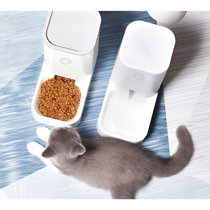 Автоматична годівниця Regmag, пластик, 3 мл