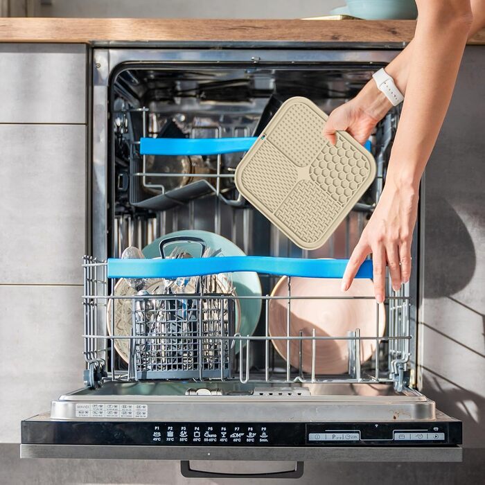 Килимок для собак з присосками, 2 шт. (сірий та бежевий), 21.6 x 21.6 см - для повільного годування та розваг