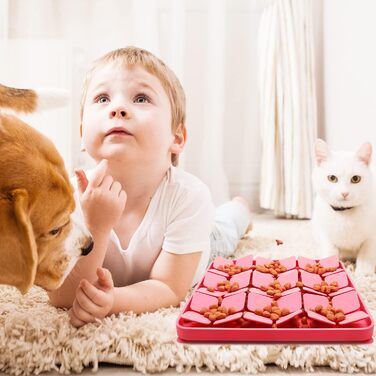 Килимок для повільного годування собак та котів Bowite Silikon з присосками (рожевий)