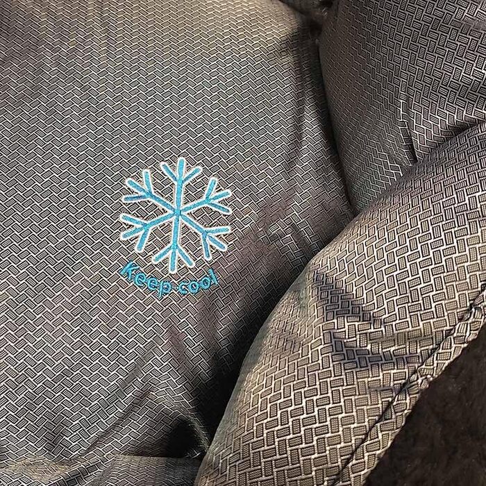 Ортопедичне ліжко для собак Santorini – ізольоване двостороннє ліжко з м'якою піною для зняття тиску, підходить для літа та зими (XL, Сірий)