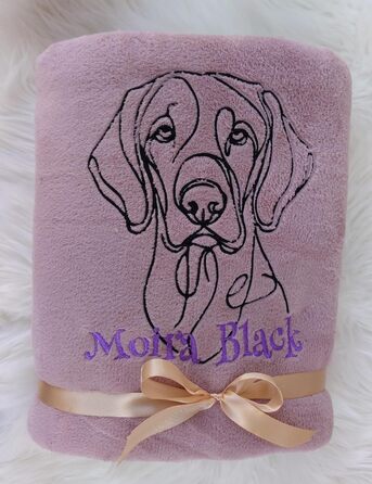 Персоналізована ковдра для собак з вишивкою породи та імені. М'яка ковдра для цуценят та дорослих собак. Підходить для дому, машини та дивана. Розмір 130x170 см, рожева, придатна для прання. Подарунок для власника собаки.