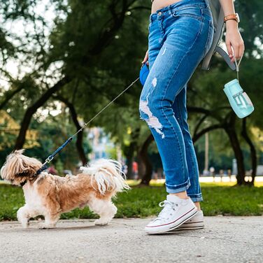 Водяна пляшка для собак Nepfaivy 350мл - туристична, вилка-поїльник, противитікаюча, для маленьких собак