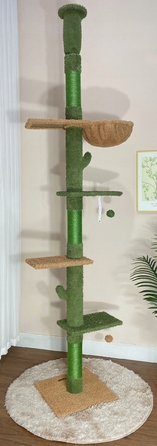 Стельовий дряпак для котів: високий стовпчик-дряпалка з лежаком