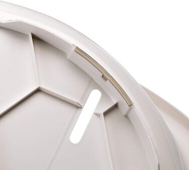 Лежанка для собак та котів Ferplast Siesta Deluxe, пластикова, середнього розміру, 74x48x25 см, білий колір, миється, зручна, з антиковзаючим покриттям