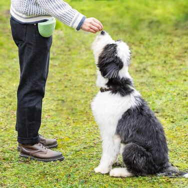 Набір силіконових мішечків для корму Navaris для собак (2 шт.) - мішечки для ласощів з кліпсою та магнітом - сумка для корму, сухого та вологого корму (сірий & темно-синій, зелений/сірий)