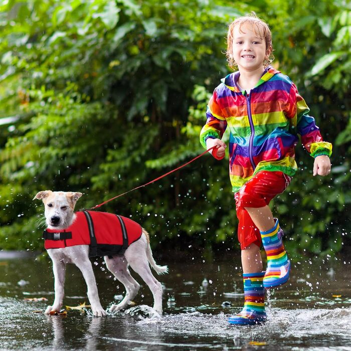 Регульований жилет для плавання собак з світловідбиваючими смугами, жилет для плавання собак з високою плавучістю та рятувальним ручкою, жилет для плавання собак, рятувальний жилет з повідком та іграшкою для собак