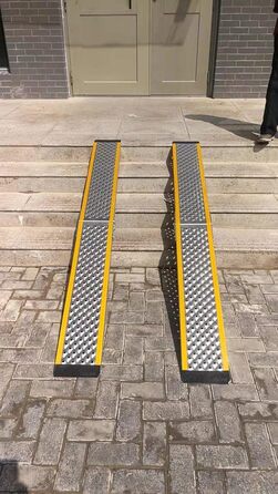 Рампа для підйому LIEKUMM, 180 см, 300 кг, алюміній, складна, протиковзка. Підходить для мотоцикла, ATV, велосипеда, авто.