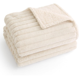 колір: крем