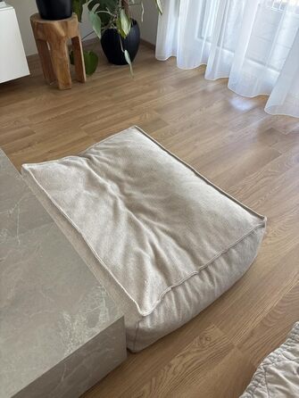 Ортопедичне ліжко для собак Flamingo Baldar – прямокутне, бежеве, 80 см. Комфортне місце для сну з подушкою Baldar, 80x60x18 см