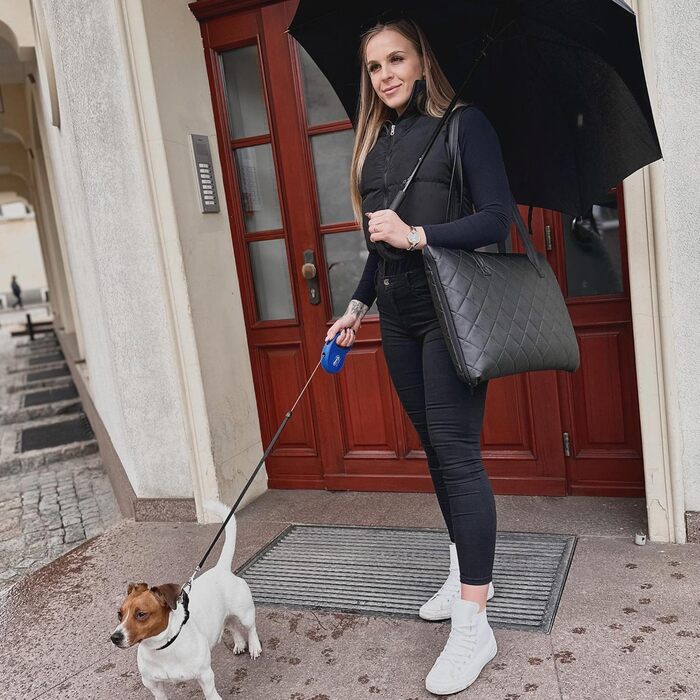 FREUDENTIER Килимок для собак на вулицю, складний | З м'якою поверхнею з штучної шкіри з корду | Легко миється, водо- та брудовідштовхуючий | Для подорожей, Made in EU (75x60 см)